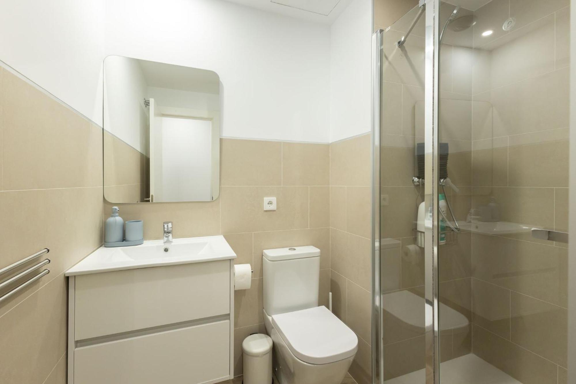 Appartement Charming 2 Bedroom By Torre Del Oro By Ocityzen *